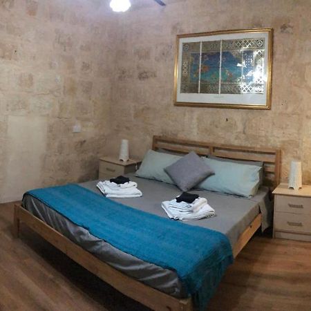 Floriana Cosy Townhouse公寓 外观 照片