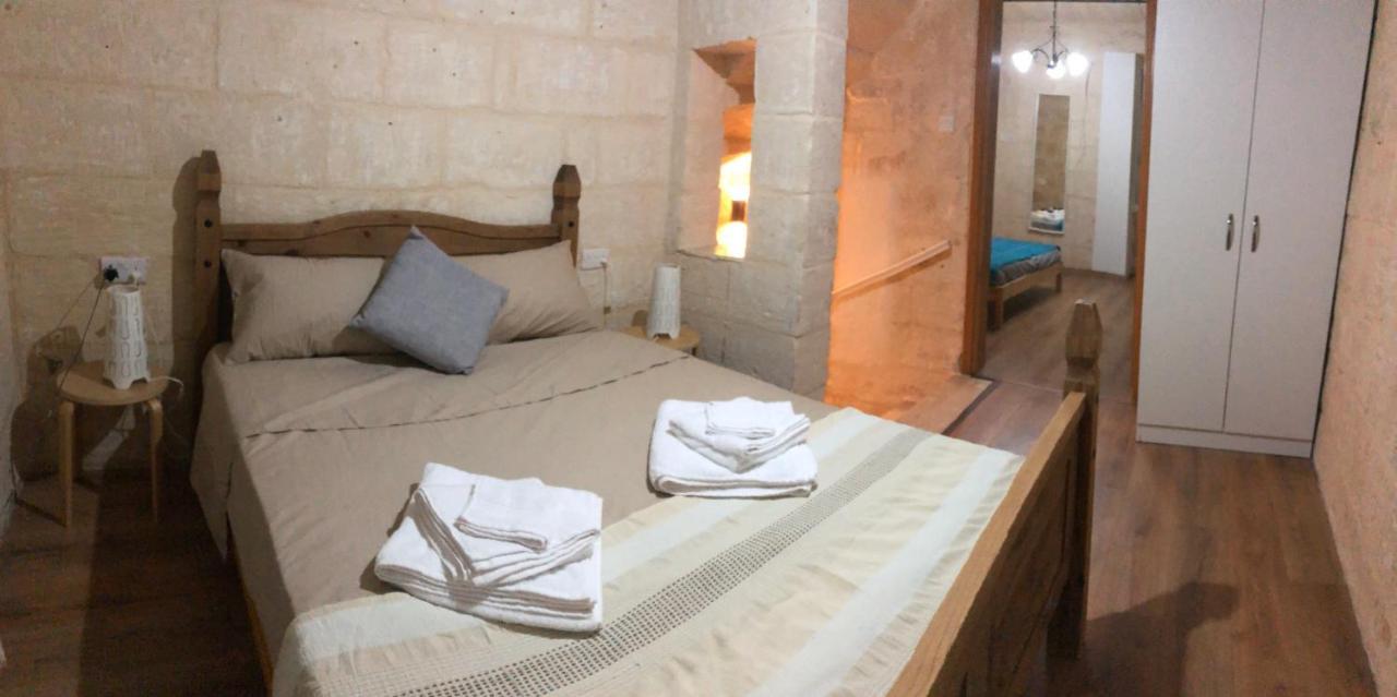Floriana Cosy Townhouse公寓 外观 照片