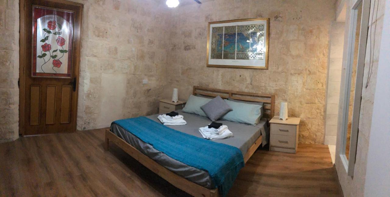 Floriana Cosy Townhouse公寓 外观 照片
