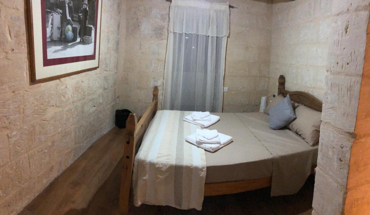 Floriana Cosy Townhouse公寓 外观 照片