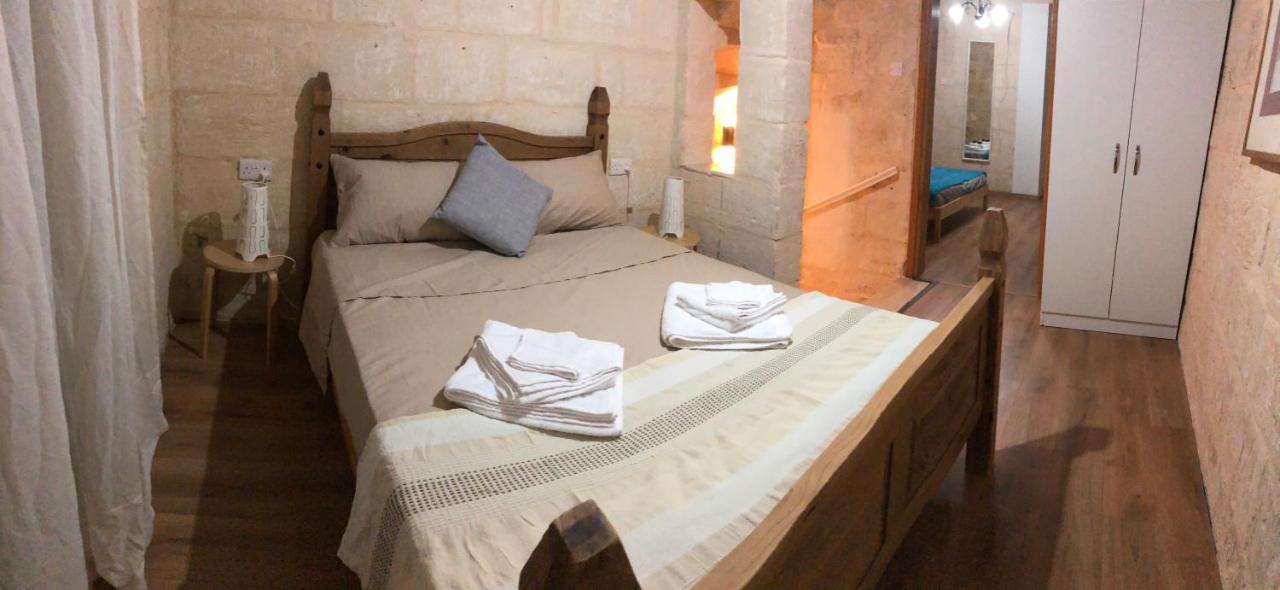 Floriana Cosy Townhouse公寓 外观 照片