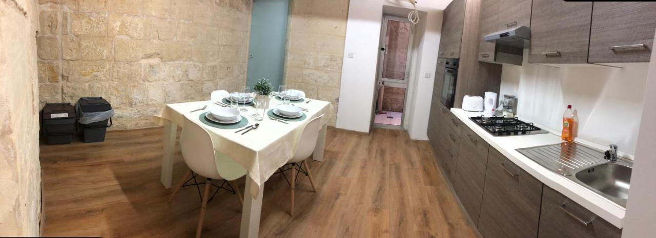 Floriana Cosy Townhouse公寓 外观 照片
