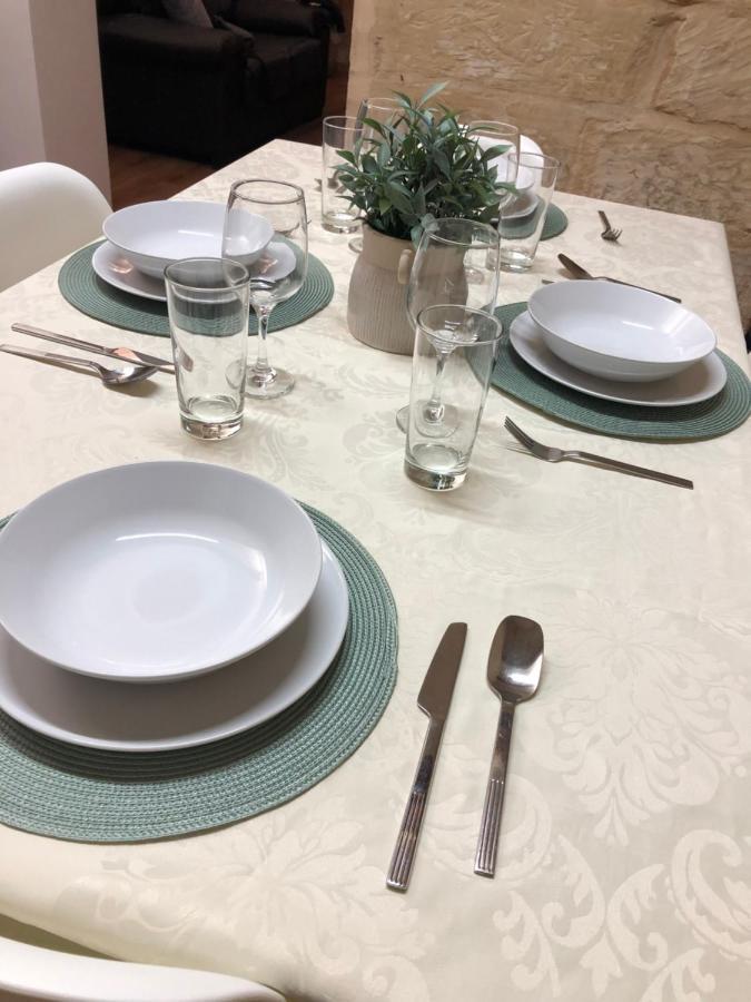 Floriana Cosy Townhouse公寓 外观 照片