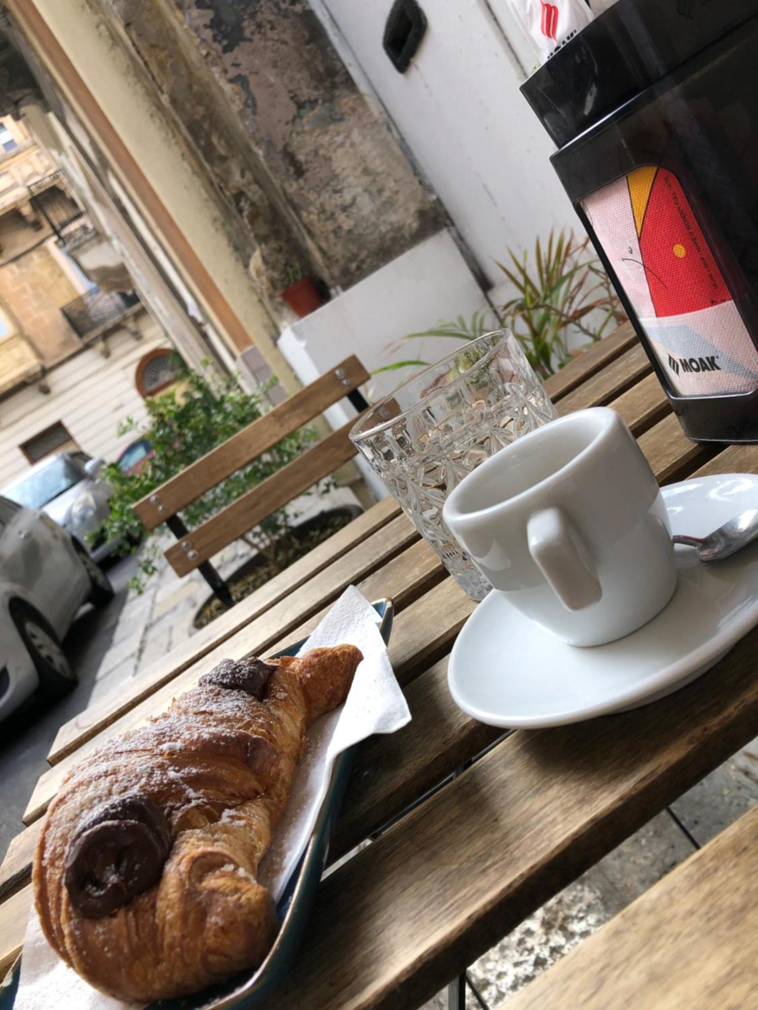 Floriana Cosy Townhouse公寓 外观 照片
